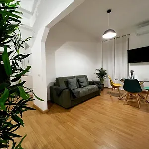 Apartament Conte Rosso, Rzym