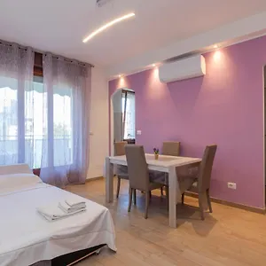 https://big-apartment-alcuino-7.italymilanhotels.net